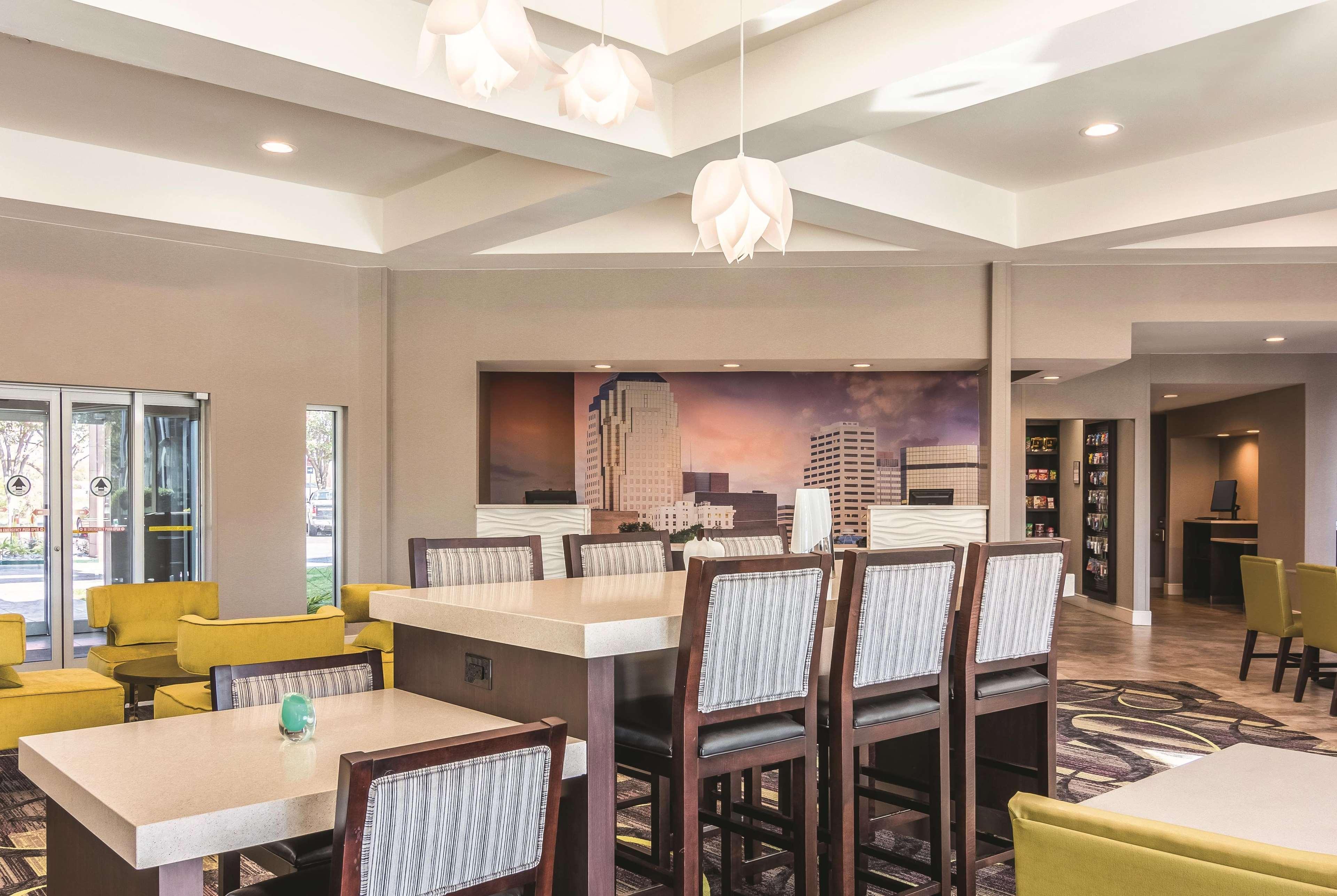 Hotel La Quinta By Wyndham Shreveport Airport Esterno foto